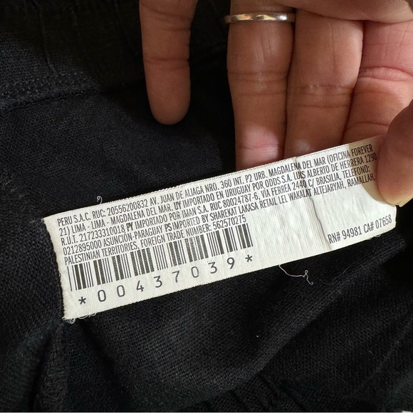 Forever 21 Black Paperbag Shorts - Picture 4 of 6